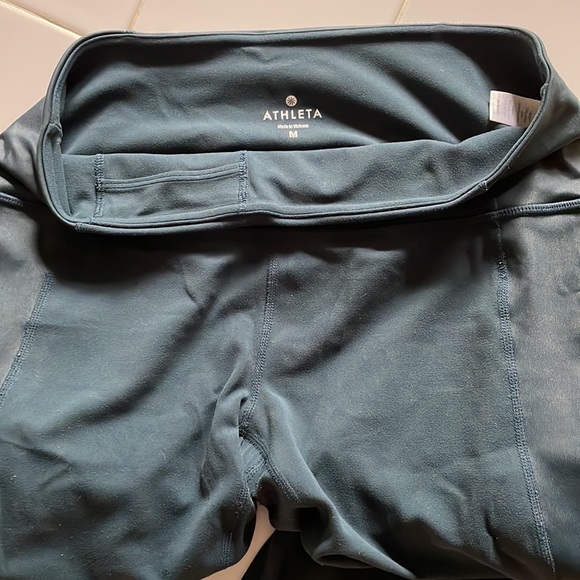 Athleta Women’s 7/8 Cobra Tights/Legging in Abyss. Sz M - Picture 7 of 10